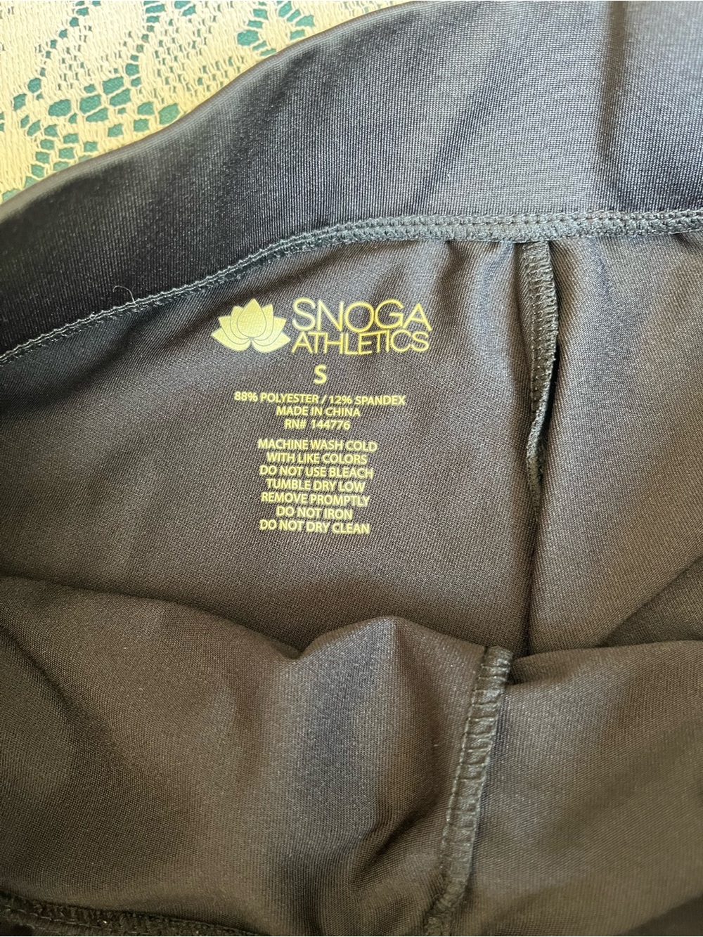 Black Snoga Athletics Ankle Tie Side Snoga 22" size Small - Picture 3 of 4